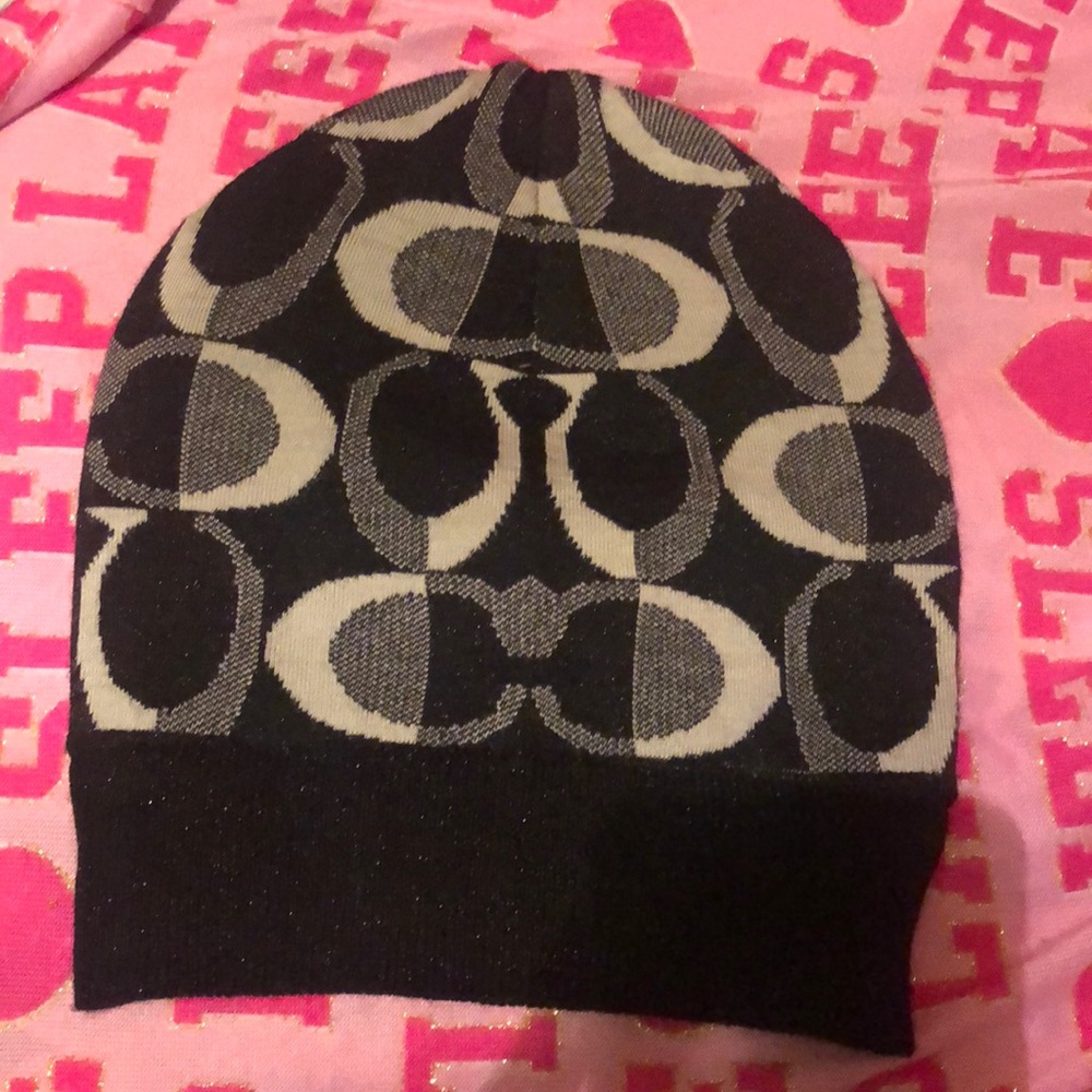 Coach beanie